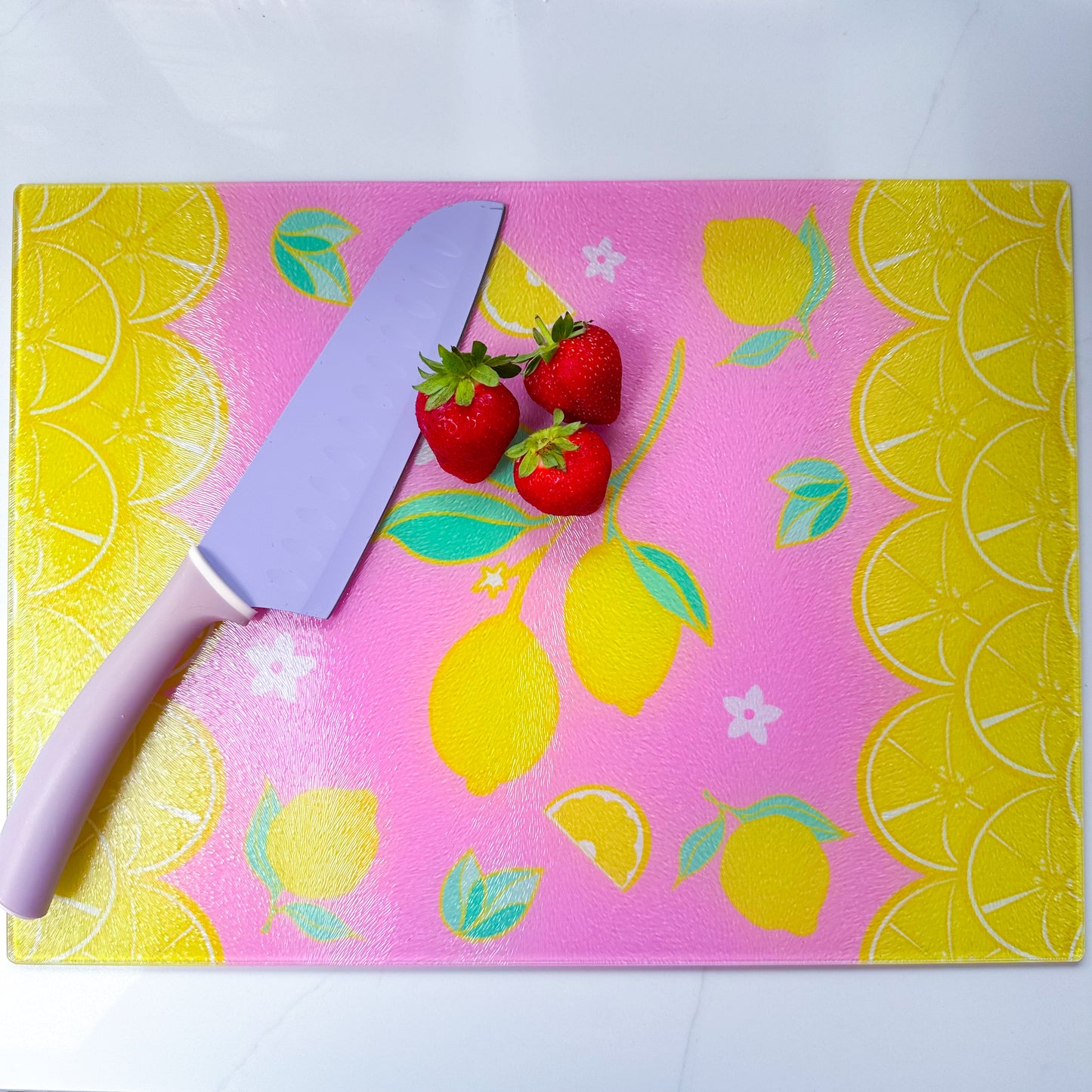 Pink cutting board with lemon pattern, citrus worktop saver for dopamine décor kitchens, lemon motif kitchen décor, citrus worktop saver