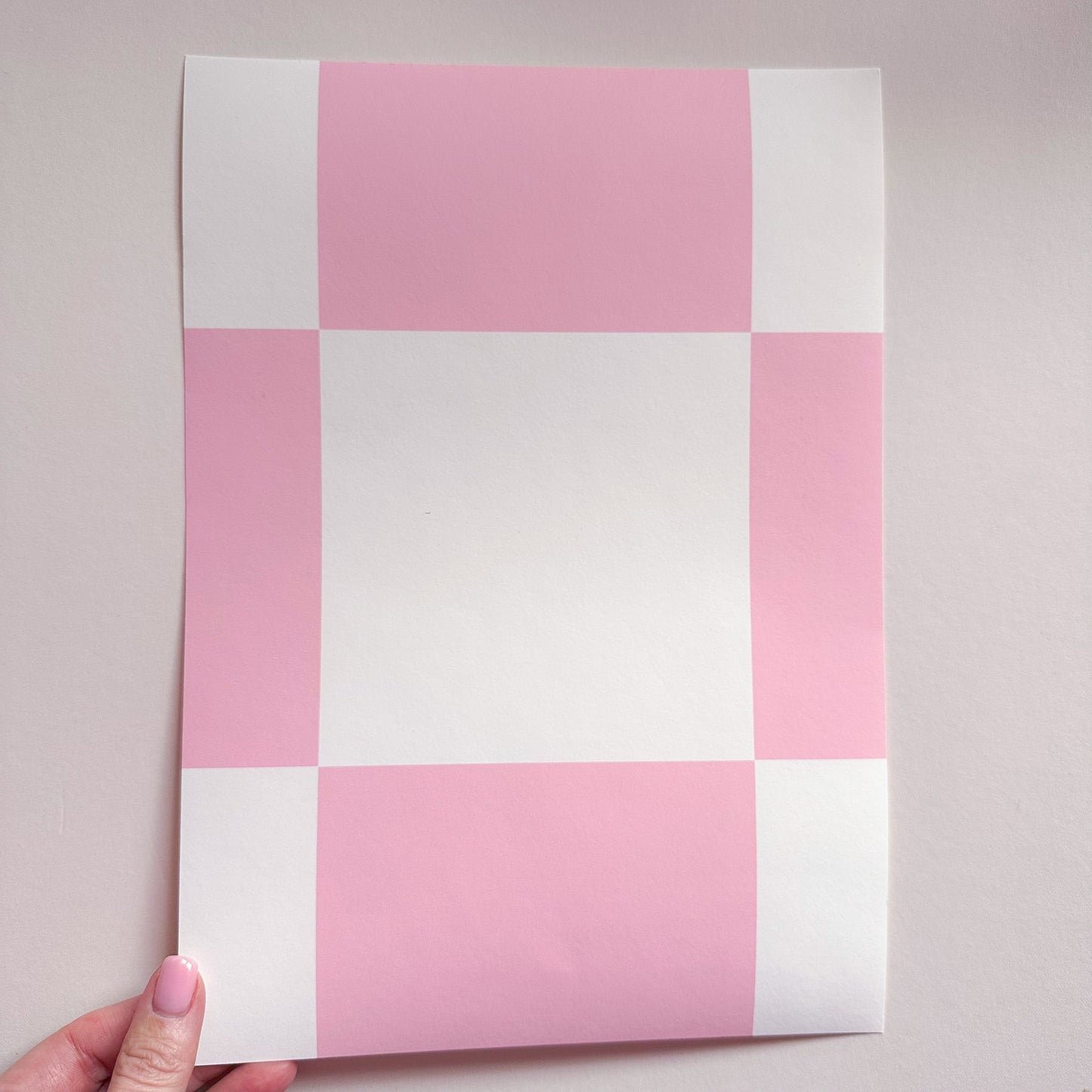 Pink and white checkered wallpaper for living room