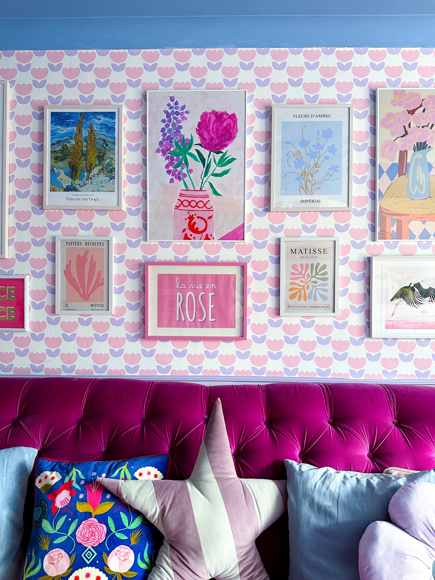 tulip wallpaper UK pastel pink and purple
