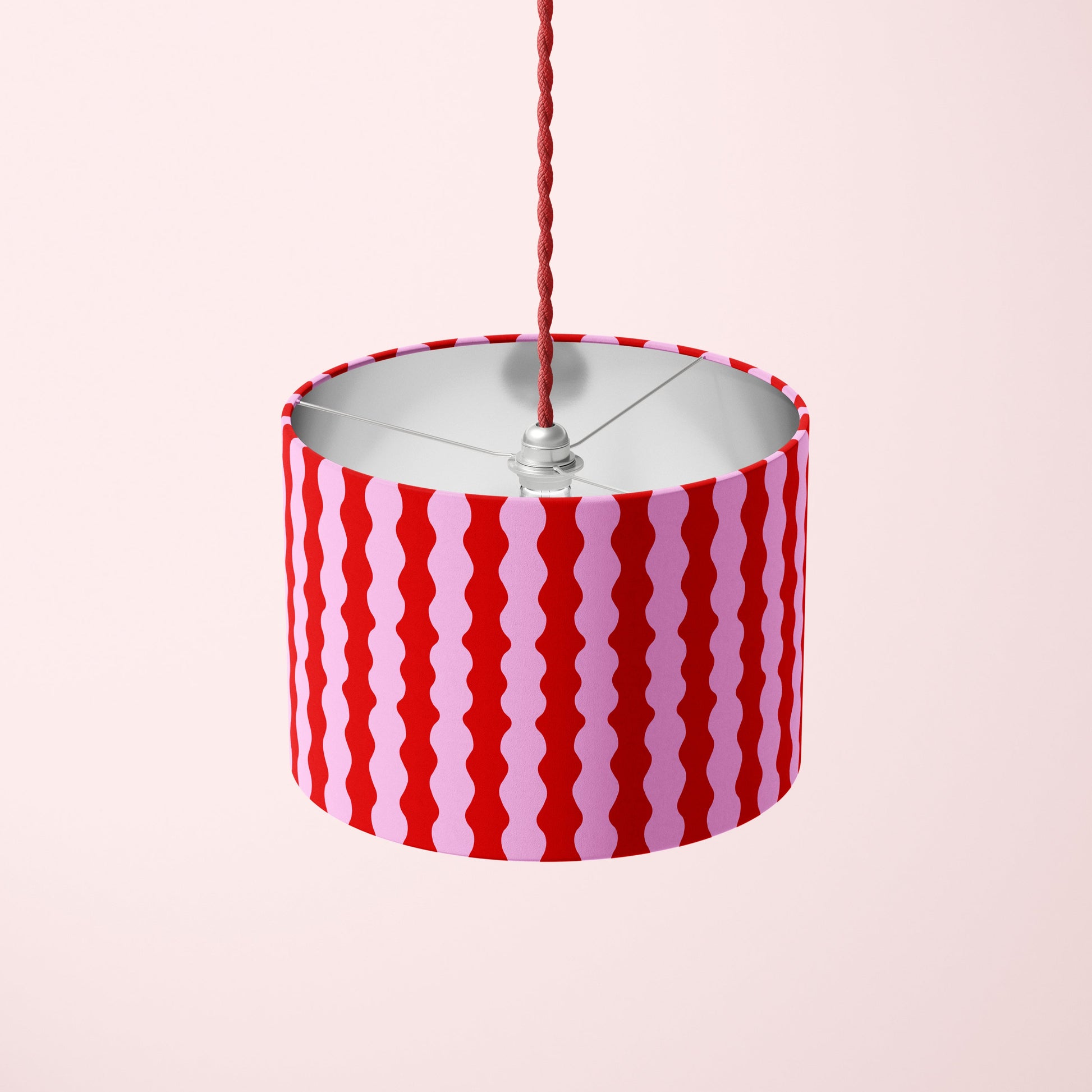 lampshade with wiggle wavy pattern in pink and red colour